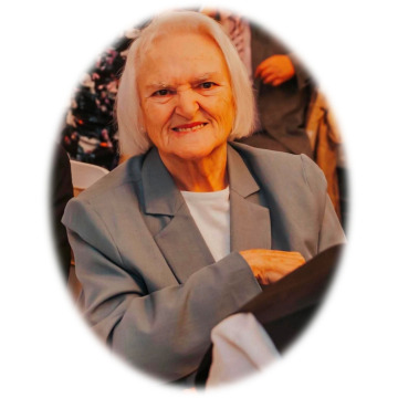 Photo of Sadie DAVIES