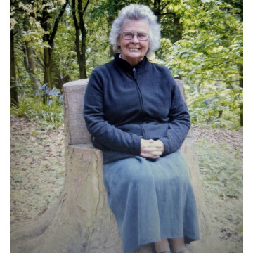 Notice Gallery for Jean Lonwy MELLOR