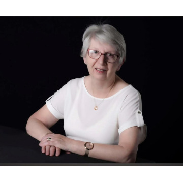 Notice Gallery for Maureen FRYER