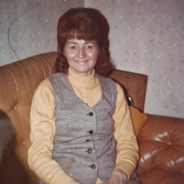 Photo of Vera TETHER