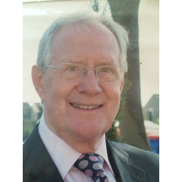 Photo of Peter HALL