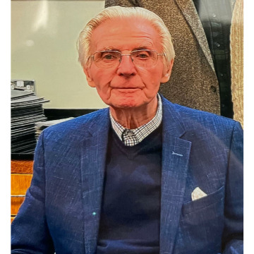 Photo of Lloyd THOMAS