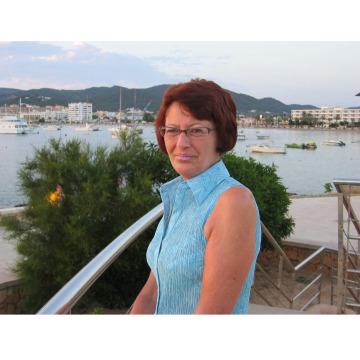 Notice Gallery for Georgina SULLIVAN
