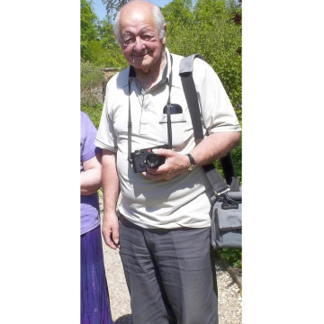 Photo of Hugh BROADHURST