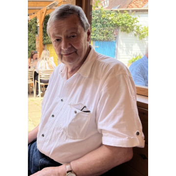 Photo of Dennis Victor MEAD