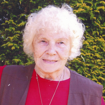 Photo of Daphne Elsie JONES