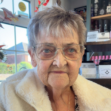 Photo of Pat BULEY