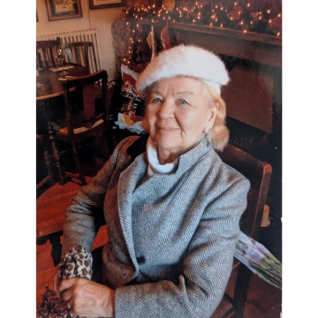 Notice Gallery for Valerie DYKES