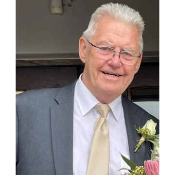 Photo of Roger DAVIES