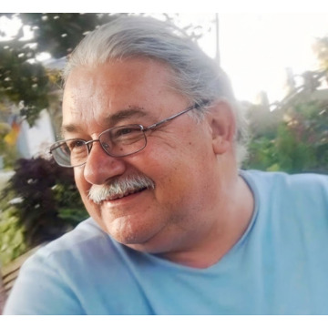 Photo of Geoffrey LEESE