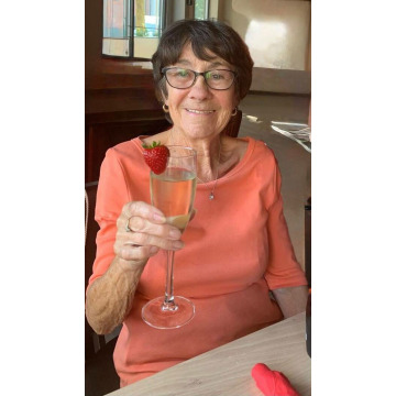 Photo of Beryl NEWTON