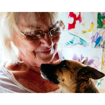 Photo of Mavis DEELEY
