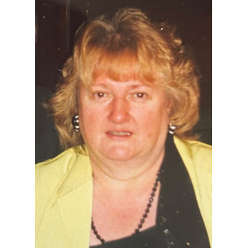 Photo of Maureen ROBERTS