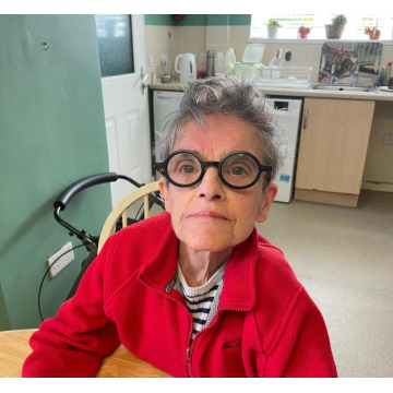 Photo of Valerie ROWLANDS