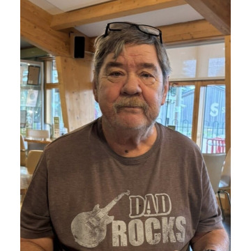 Photo of Gordon James KING
