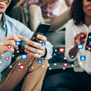 connect_with_funeralnoticescouk_on_social_media_photo_left_1