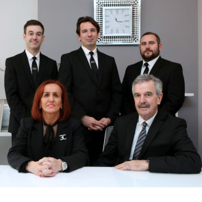 online_funeral_notices__success_story_photo_left_1